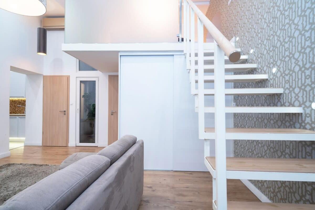 Super Central Apartment With A/C Budapest Exteriör bild